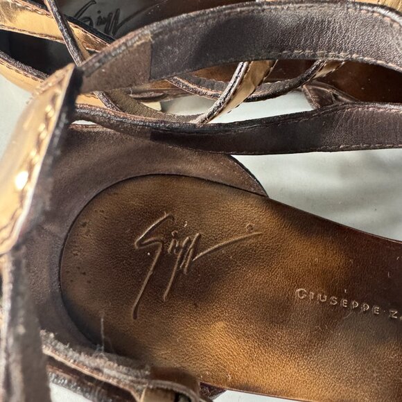 Giuseppe Zanotti Leather Gladiator Sandals in Rose Gold, Size 38.5 - Picture 13 of 16